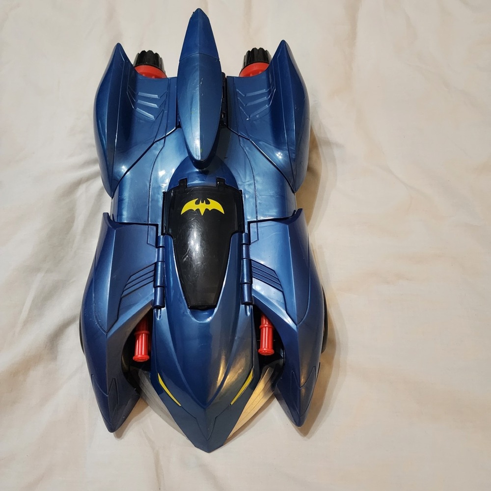 Batmobile Batman Car DC Comics Mattel 2013 Toy Collectible Classic Toy